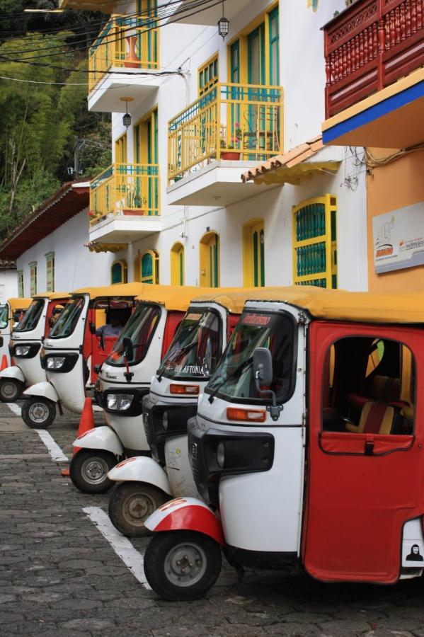 Spanglish Colombia Hotel Jericoc  Exterior photo